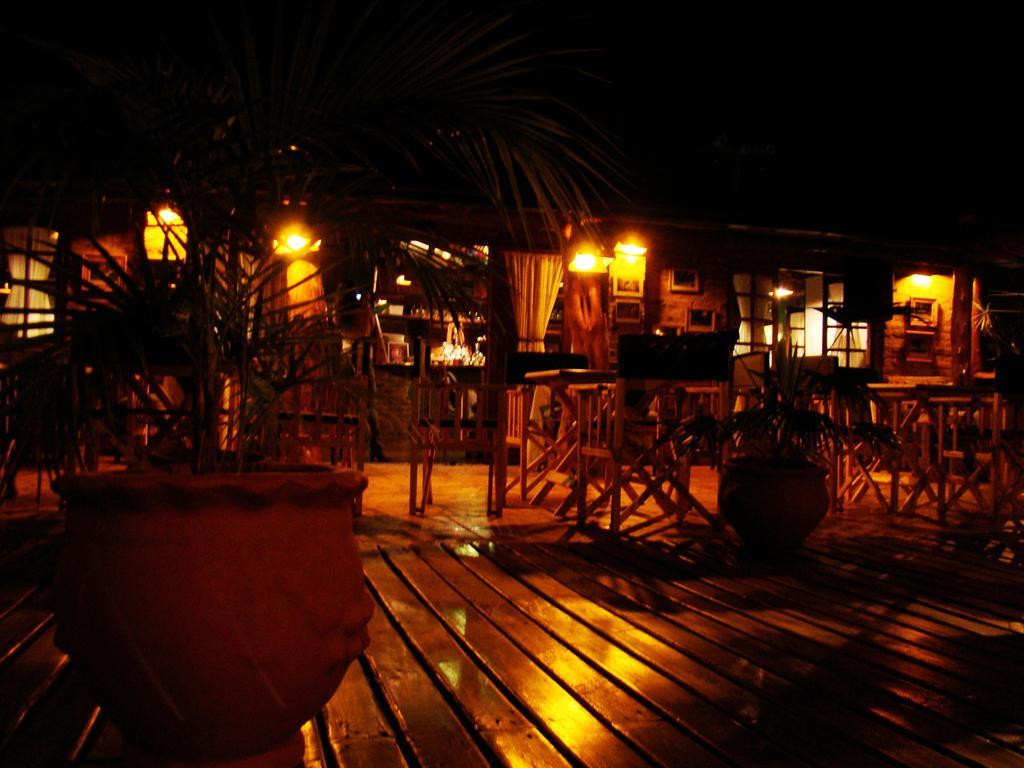 Jasy Hotel Puerto Iguazú Exteriör bild