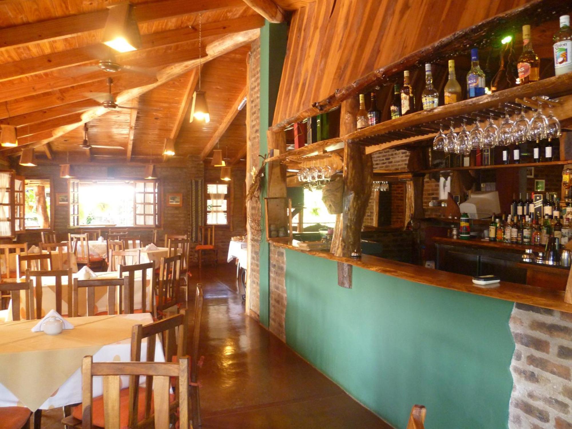 Jasy Hotel Puerto Iguazú Exteriör bild